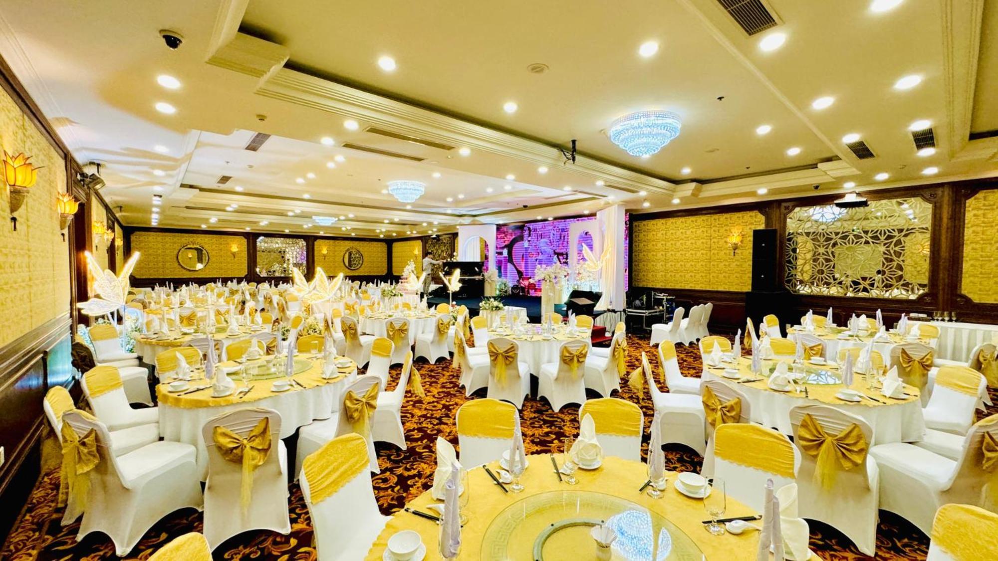 Ttc Imperial Hotel Hue Exterior foto